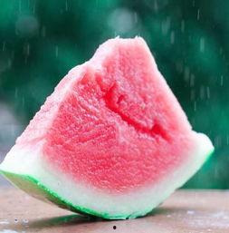 朝陽號外官網(wǎng)免費吃瓜,免費吃瓜盛宴，暢享夏日清涼！